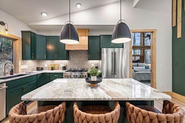 122 Cohutta Overlook Way, Blue Ridge, GA 30513