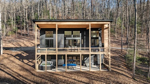 122 Cohutta Overlook Way, Blue Ridge, GA 30513