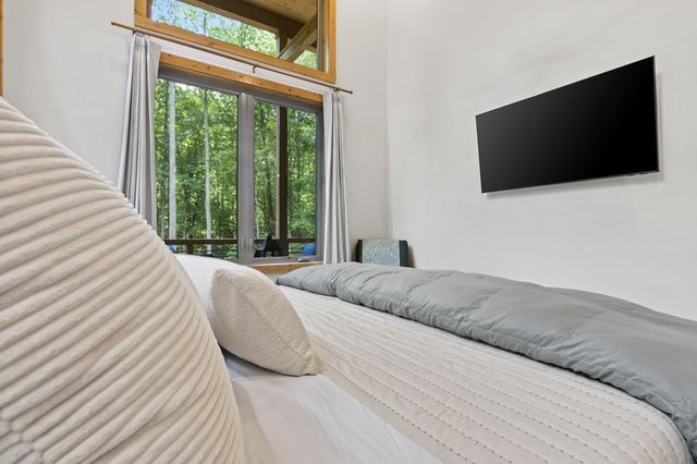 122 Cohutta Overlook Way, Blue Ridge, GA 30513