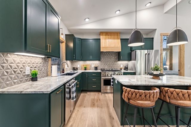 122 Cohutta Overlook Way, Blue Ridge, GA 30513