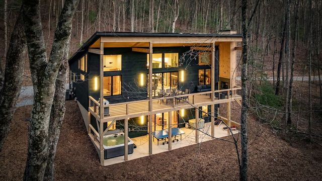 122 Cohutta Overlook Way, Blue Ridge, GA 30513