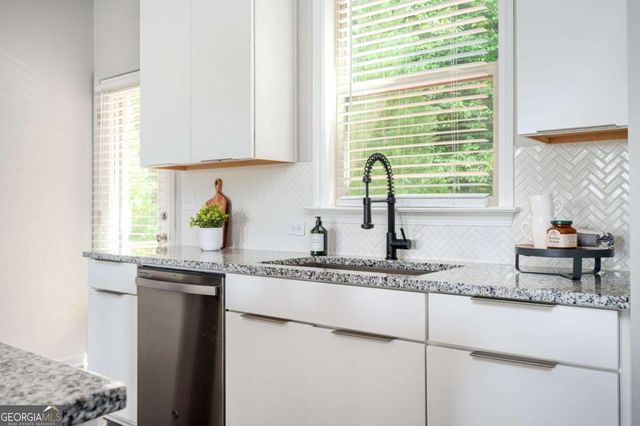 1444 Ridgebend Way SE, Mableton, GA 30126