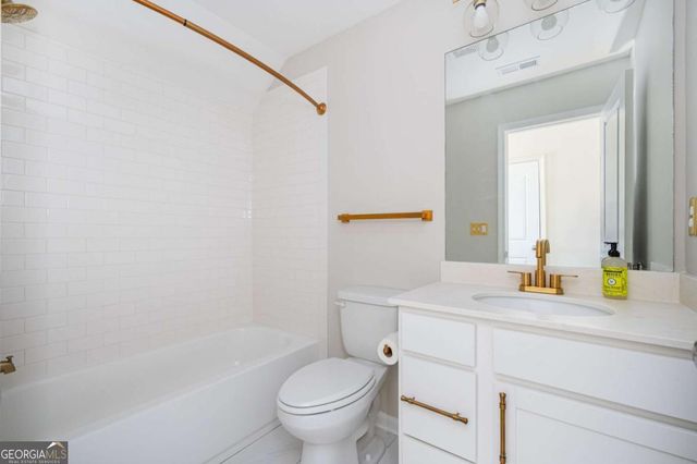 1444 Ridgebend Way SE, Mableton, GA 30126