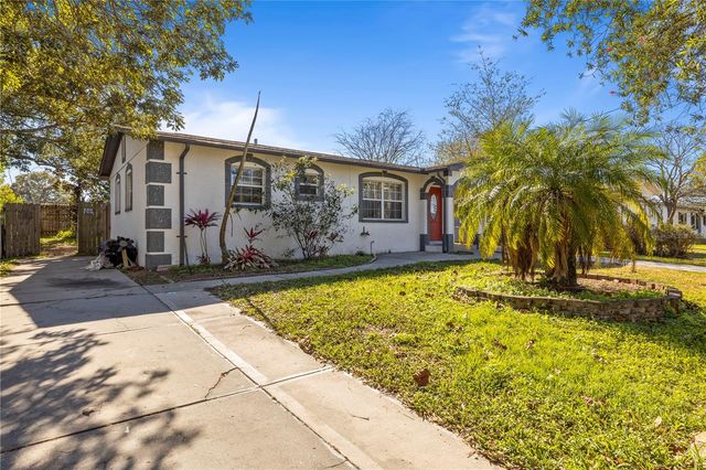 37406 VISTA DRIVE, Dade City, FL 33523