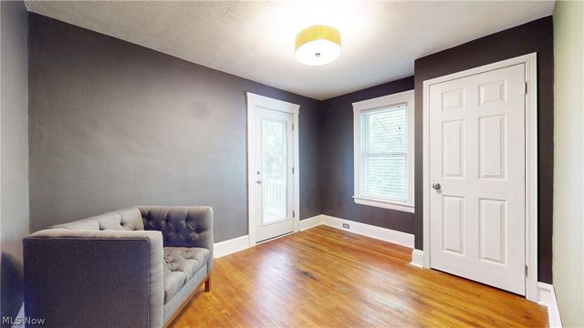 17437 Clifton Boulevard, Lakewood, OH 44107