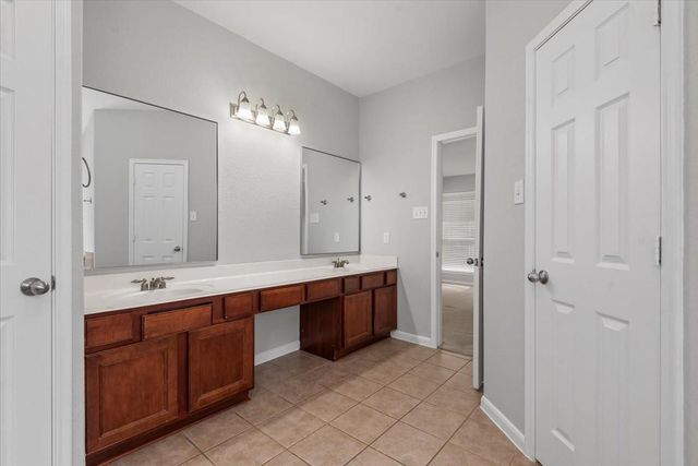 67 Bryce Branch Circle, The Woodlands, TX 77382
