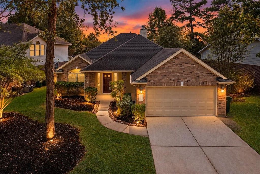 67 Bryce Branch Circle, The Woodlands, TX 77382