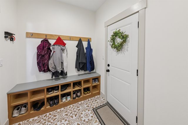 7141 Catalina Court, Pleasant Hill, IA 50327