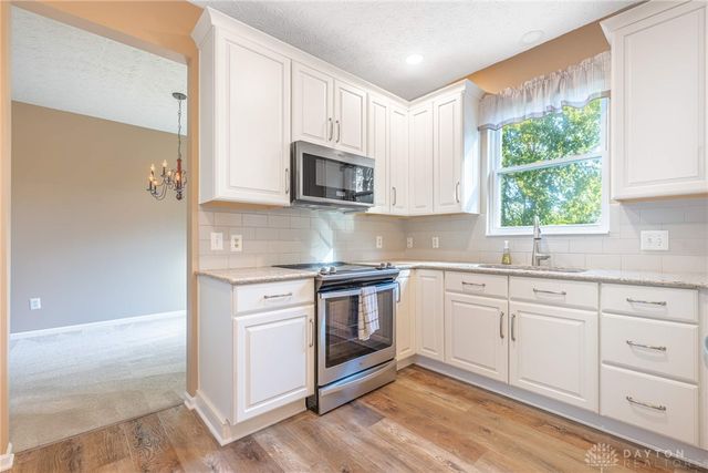 10640 Summer Park Way, Dayton, OH 45458