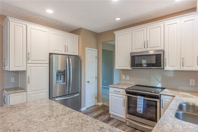 10640 Summer Park Way, Dayton, OH 45458