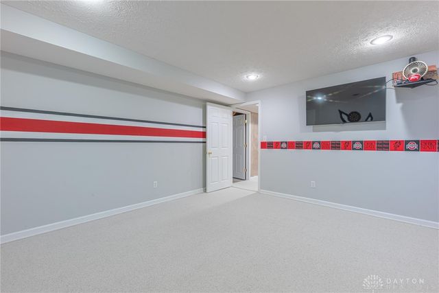10640 Summer Park Way, Dayton, OH 45458