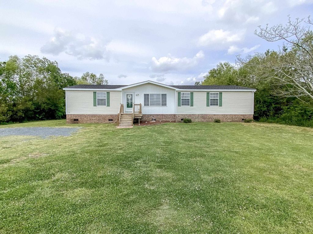 Image 1 of property listing at 142 Swains Lane lot # 2, Barco, NC 27917