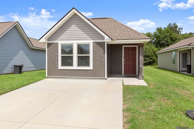 1206 E Saint Charles St, Gonzales, LA 70737