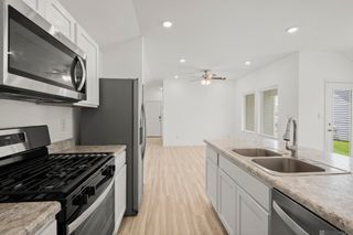 1206 E Saint Charles St, Gonzales, LA 70737