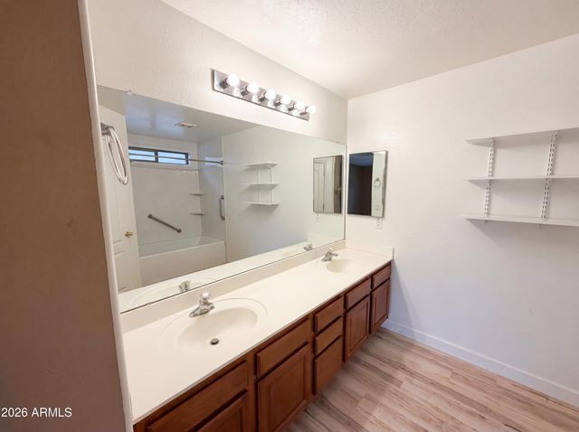 6620 S 48TH Lane, Laveen, AZ 85339