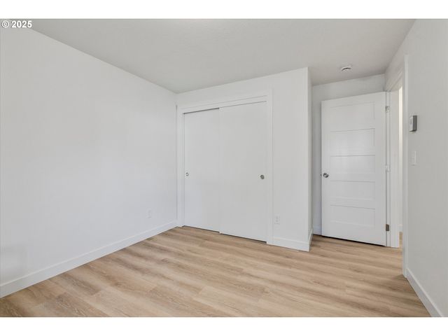 21800 Sw BLAINE St, Beaverton, OR 97003
