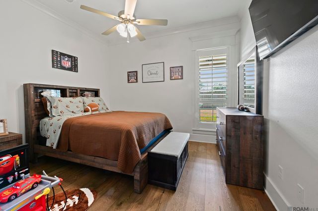 38233 Meadow Rue Dr, Prairieville, LA 70769