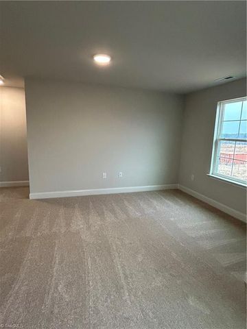 5334 Belmont Garden Drive, Walkertown, NC 27051