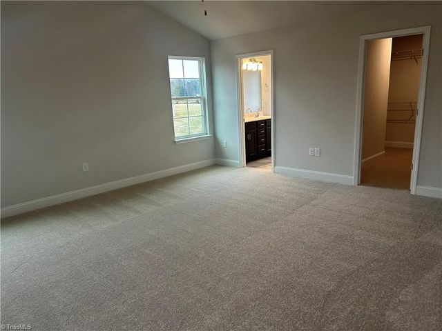 5334 Belmont Garden Drive, Walkertown, NC 27051