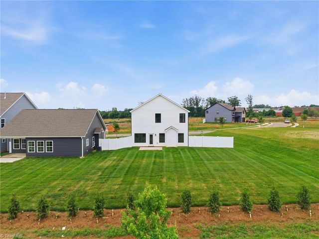5334 Belmont Garden Drive, Walkertown, NC 27051