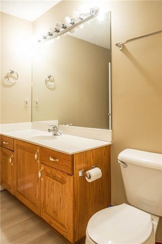 1618 The Oaks Street, Marshall, MO 65340