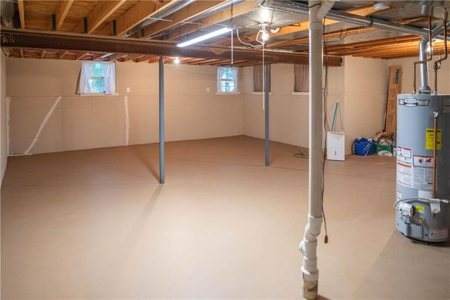 1618 The Oaks Street, Marshall, MO 65340