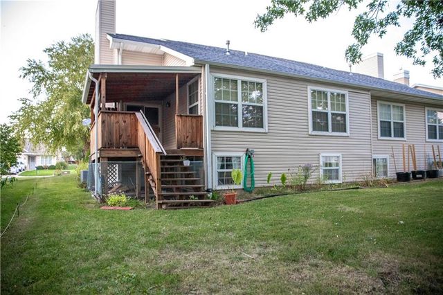 1618 The Oaks Street, Marshall, MO 65340