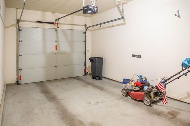 1618 The Oaks Street, Marshall, MO 65340