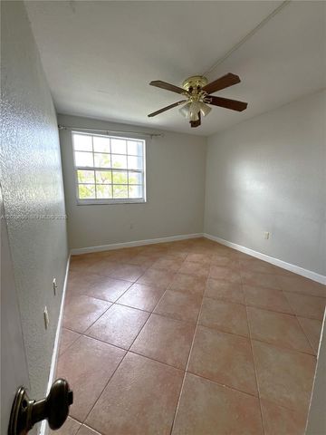 9715 Fontainebleau Blvd E209, Miami, FL 33172