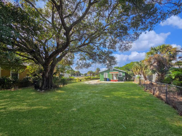 518 N 15th Street, Fort Pierce, FL 34950