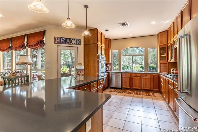 18902 Windsor Wood, San Antonio, TX 78258