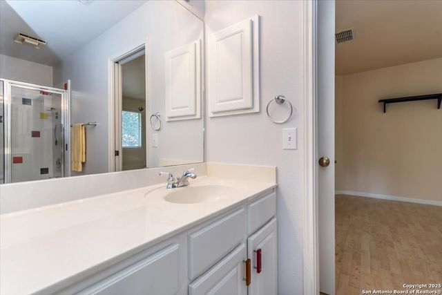 18902 Windsor Wood, San Antonio, TX 78258