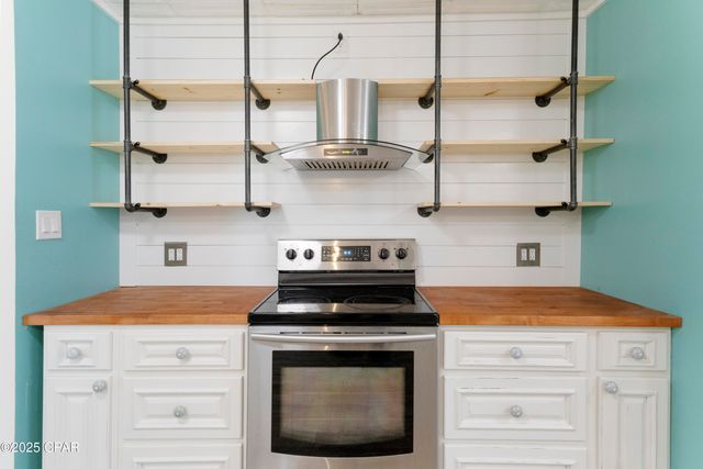 7582 Yellow Bluff Road, Panama City, FL 32404