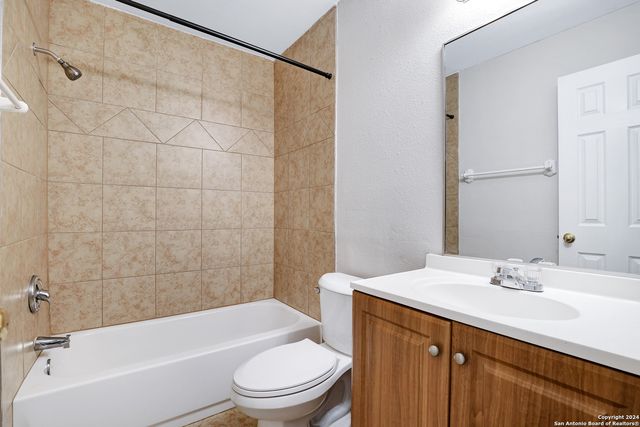 9262 Ridge Branch, San Antonio, TX 78250