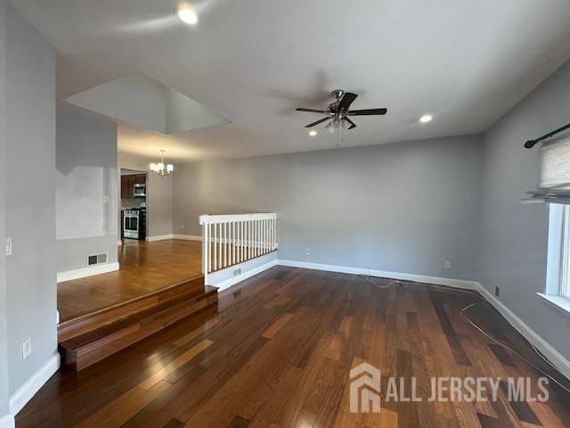 16 dawn Court, South Brunswick, NJ 08852