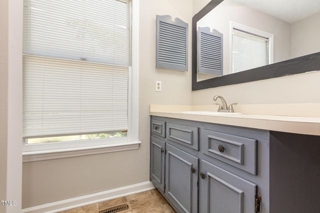 742 Glen Reilly Drive, Fayetteville, NC 28314