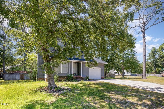 742 Glen Reilly Drive, Fayetteville, NC 28314