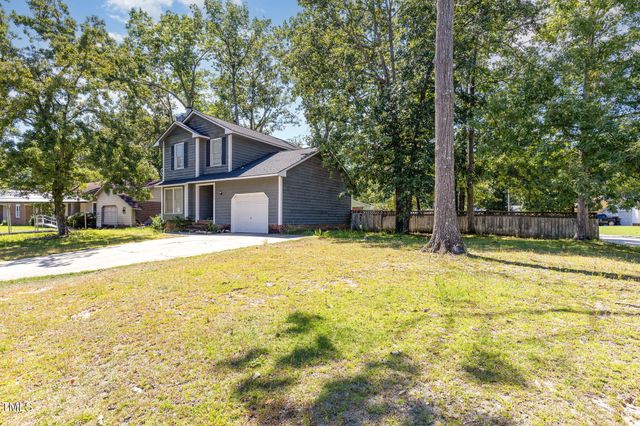 742 Glen Reilly Drive, Fayetteville, NC 28314