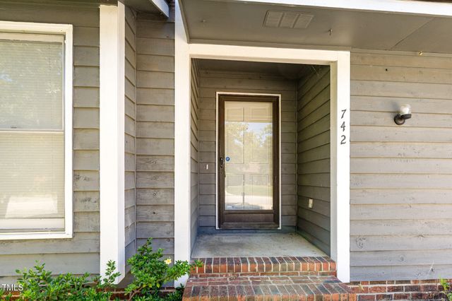 742 Glen Reilly Drive, Fayetteville, NC 28314