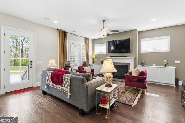 1855 Sanford Drive NW, Atlanta, GA 30318