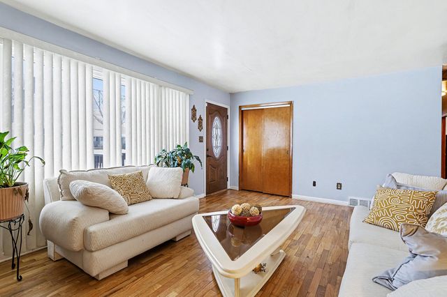 640 O'Brien Drive, Benton Twp, MI 49022