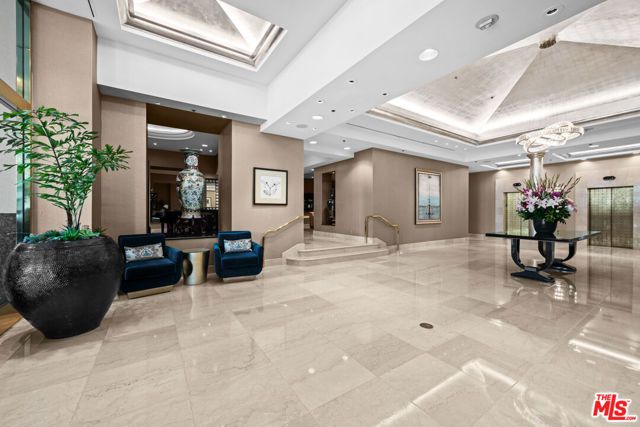 10724 Wilshire Boulevard 1001, Los Angeles, CA 90024