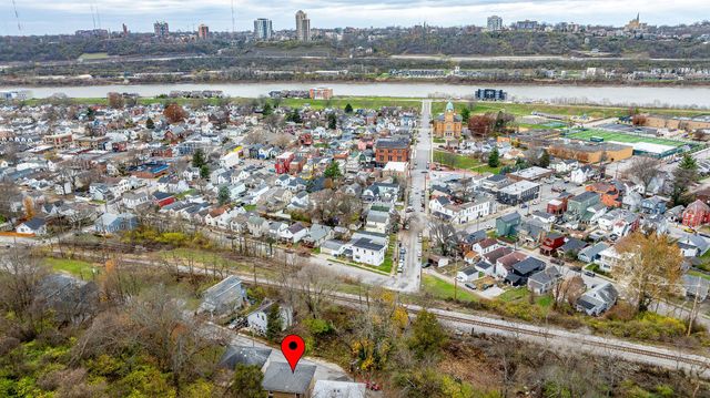 636 Brooklyn Avenue, Dayton, KY 41074