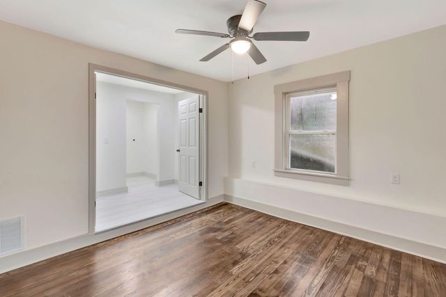 636 Brooklyn Avenue, Dayton, KY 41074