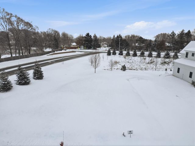 3998 Haven Woods Court, Eagan, MN 55123
