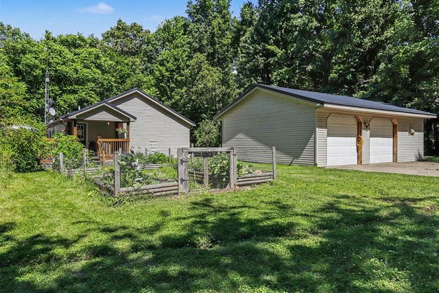 67526 Thunderbird Drive, Sturgis, MI 49091