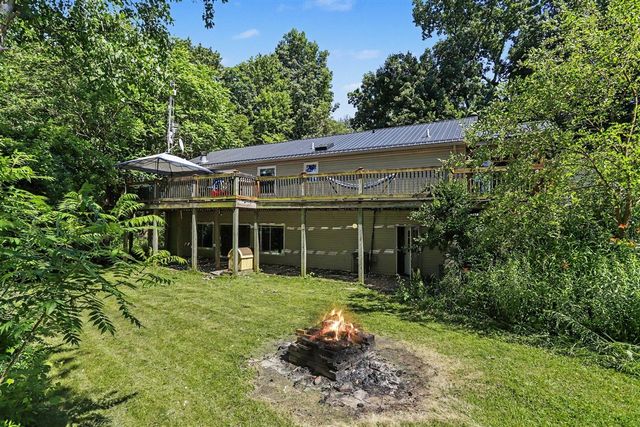 67526 Thunderbird Drive, Sturgis, MI 49091