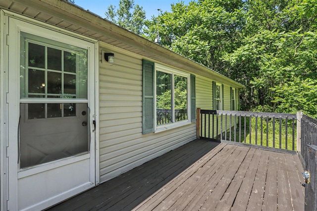 67526 Thunderbird Drive, Sturgis, MI 49091