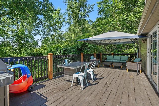 67526 Thunderbird Drive, Sturgis, MI 49091