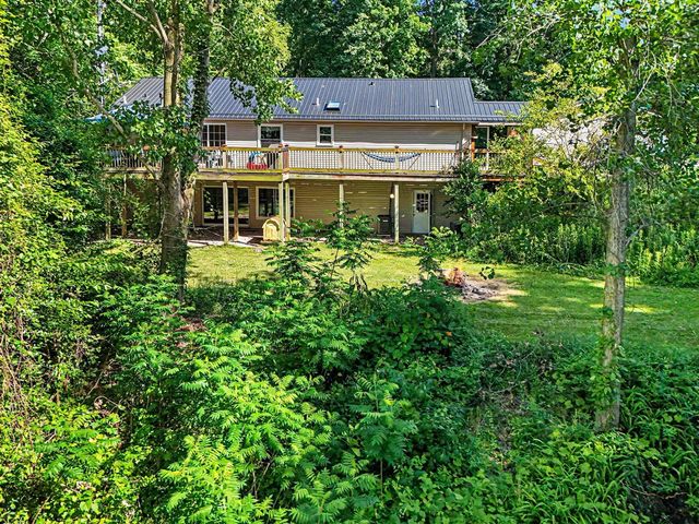 67526 Thunderbird Drive, Sturgis, MI 49091